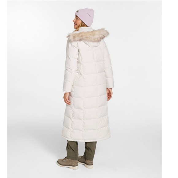 L.L. Bean Women’s Ultrawarm Coat - Long in Paperwhite - Picture 4 of 14